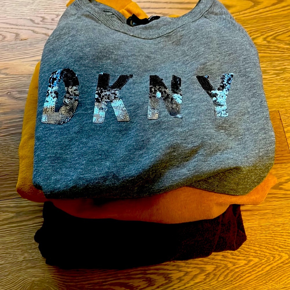 Bundle of Hoodie and sweatshirt tops.